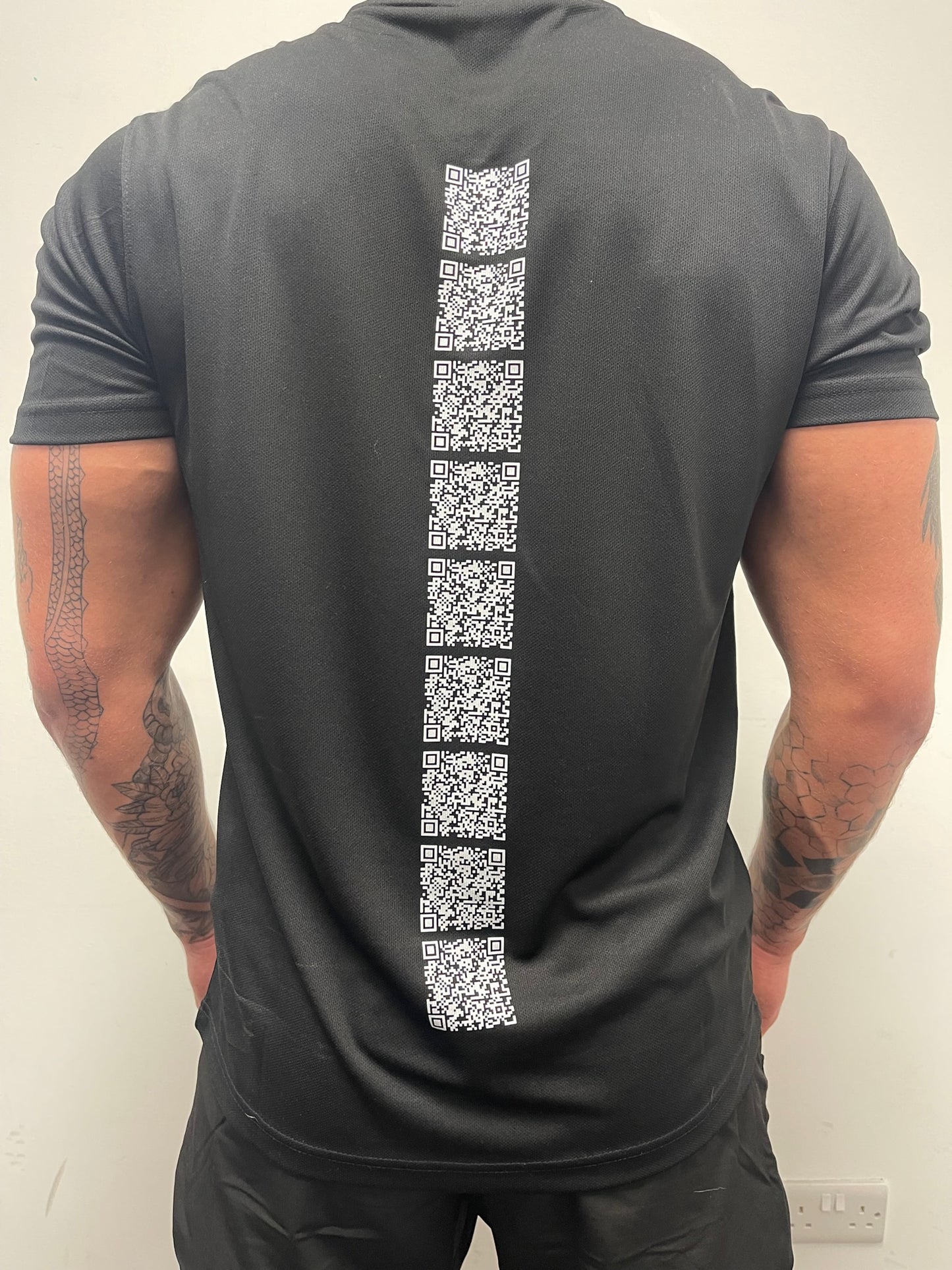 Bolt Strip Perfomance Top